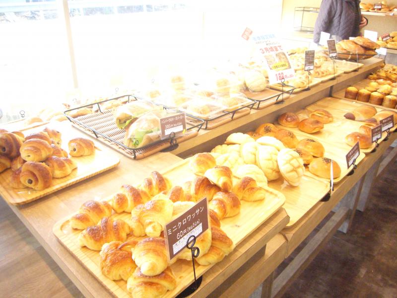 「ブランジュリ　アミー」尾道店のパンは大人気 サブ画像1